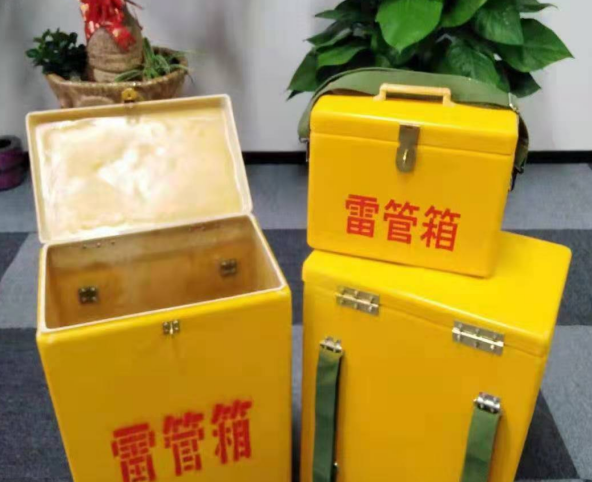 平阴玻璃钢雷管箱有哪些特点